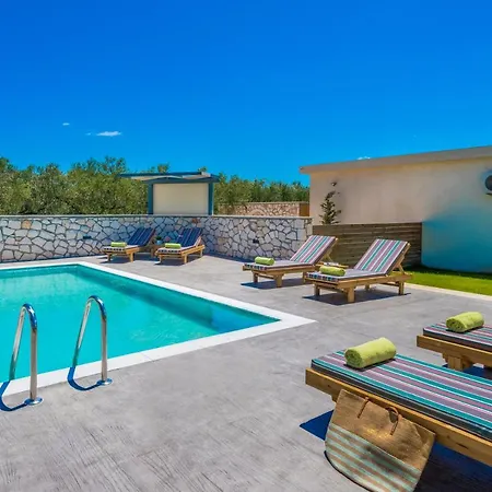 Natura Villa *