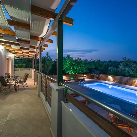 Natura Villa Fiolítis